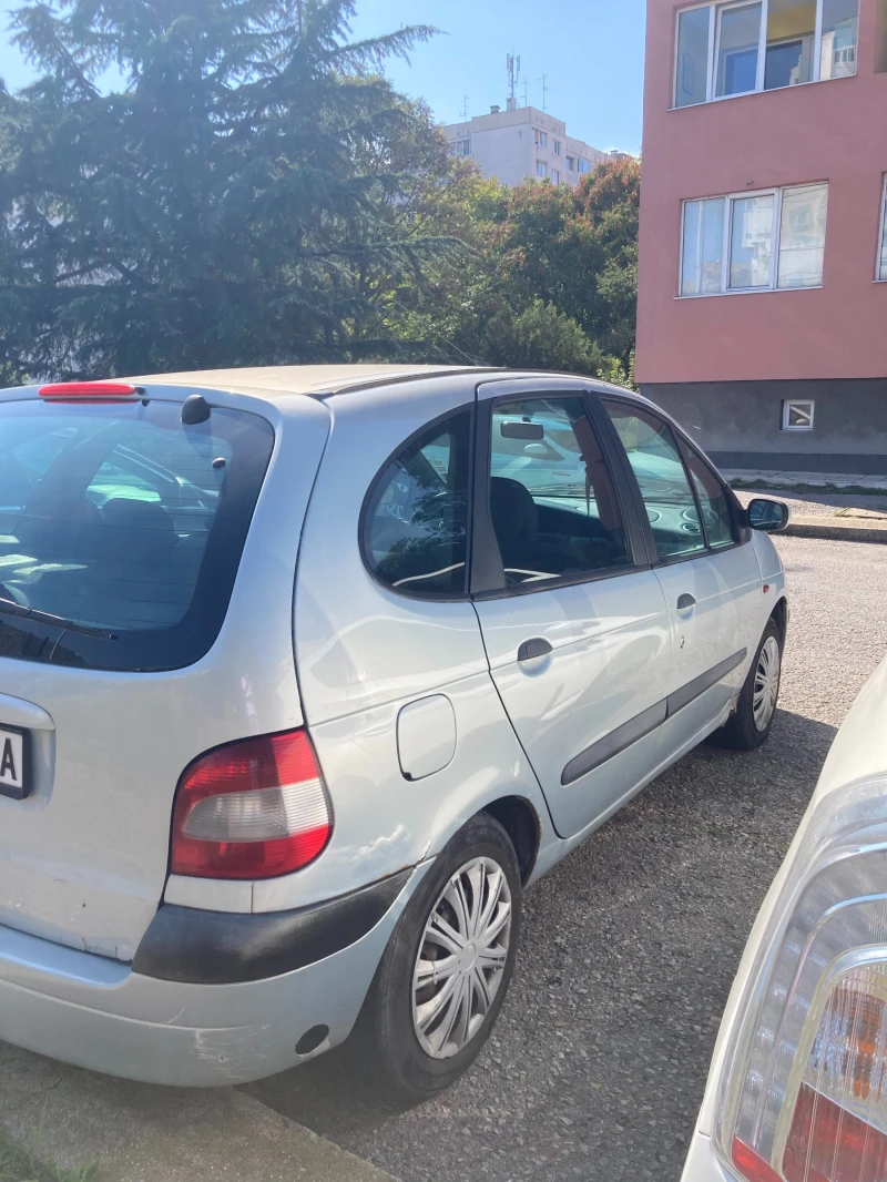 Renault Scenic, снимка 3 - Автомобили и джипове - 52527843