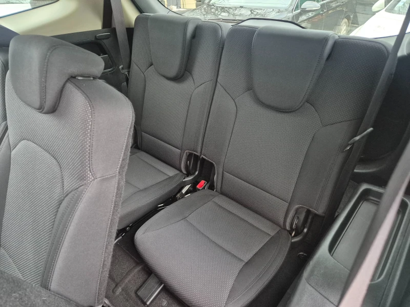 Kia Carens 1.7CRDI/7 места, снимка 12 - Автомобили и джипове - 52702449