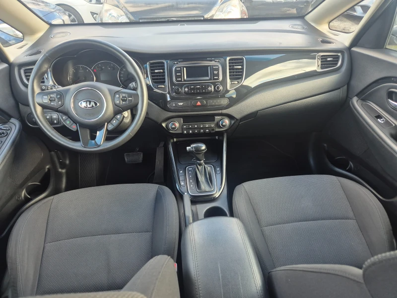 Kia Carens 1.7CRDI/7 места, снимка 13 - Автомобили и джипове - 52702449