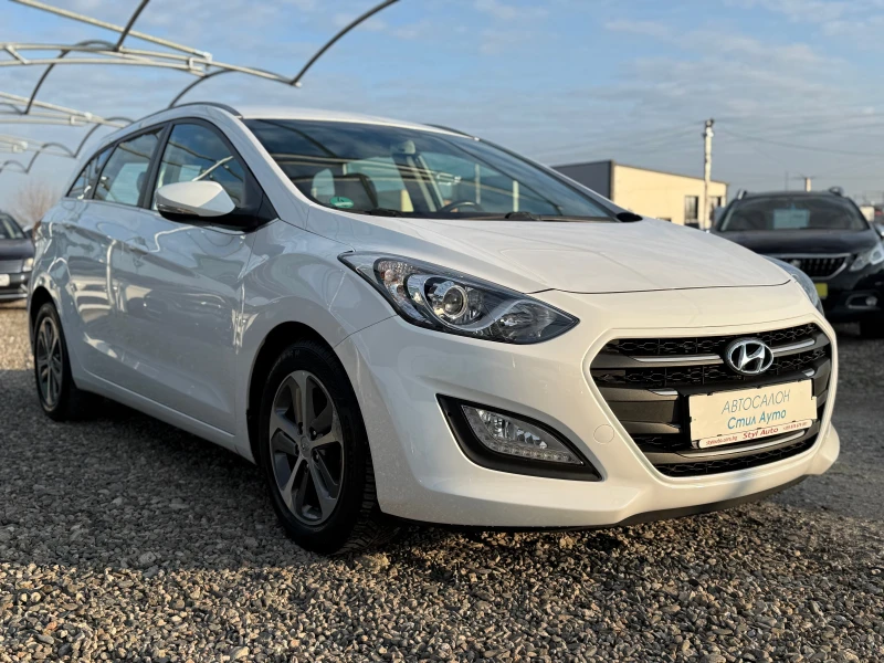 Hyundai I30 1.4i, снимка 3 - Автомобили и джипове - 52867189