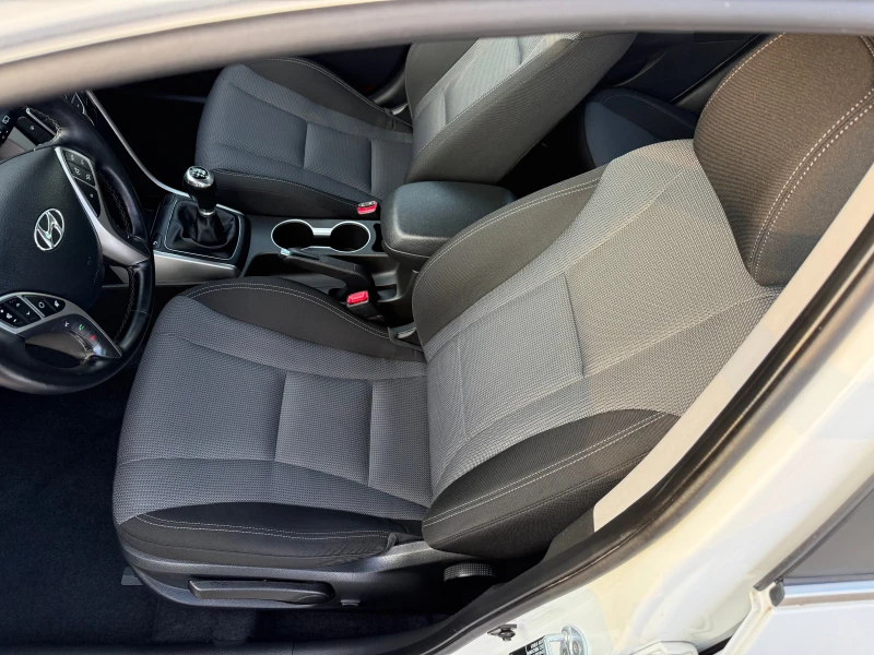 Hyundai I30 1.4i, снимка 7 - Автомобили и джипове - 52867189