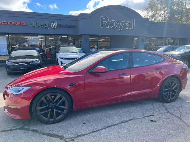Tesla Model S Plaid CARFAX, снимка 8 - Автомобили и джипове - 53342088