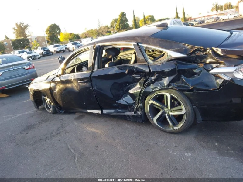 Honda Accord 1.5L I-4 DI, DOHC, VVT, TURBO, 192HP Front Wheel, снимка 6 - Автомобили и джипове - 53456998