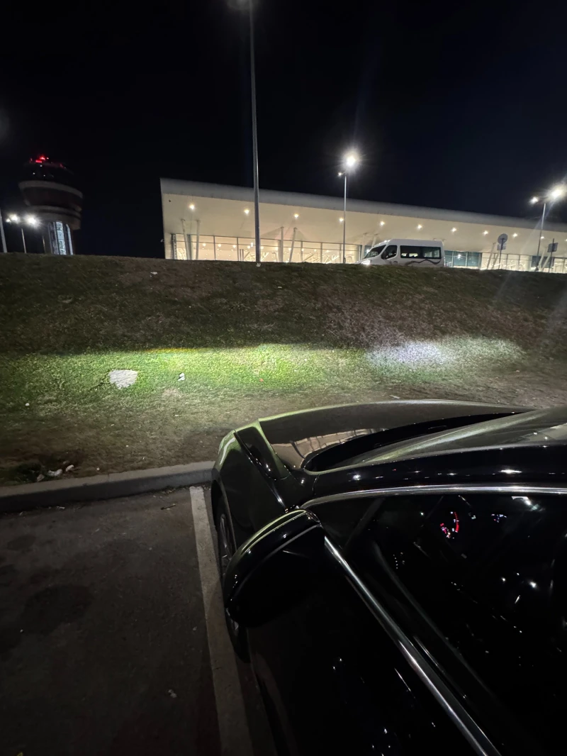 VW Passat B8 Highline, 112k, 1.8 TSI BlueMotion, снимка 16 - Автомобили и джипове - 53478013