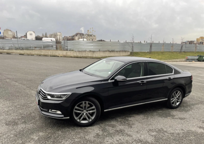 VW Passat B8 Highline, 112k, 1.8 TSI BlueMotion, снимка 5 - Автомобили и джипове - 53478013