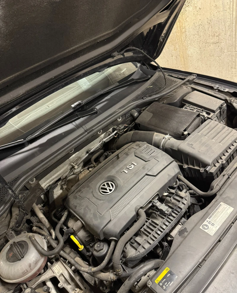 VW Passat B8 Highline, 112k, 1.8 TSI BlueMotion, снимка 14 - Автомобили и джипове - 53478013