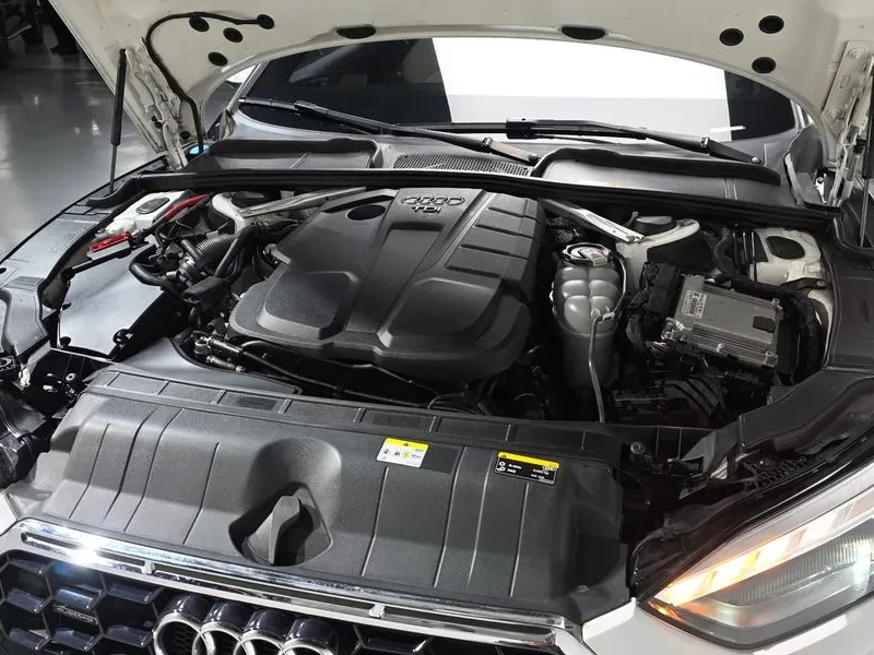 Audi A5 2.0 TDI Quattro, снимка 5 - Автомобили и джипове - 55032453