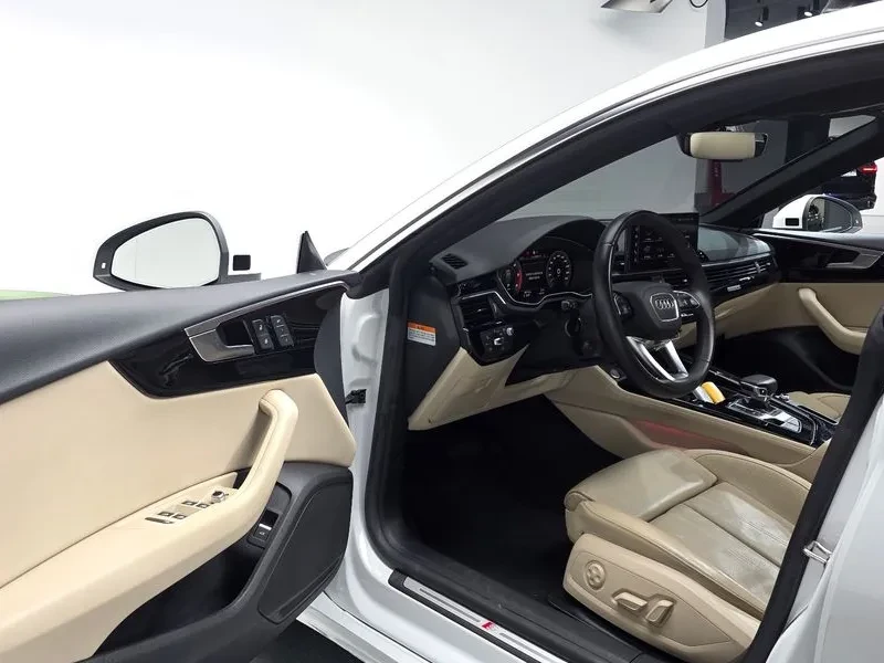 Audi A5 2.0 TDI Quattro, снимка 11 - Автомобили и джипове - 55032453
