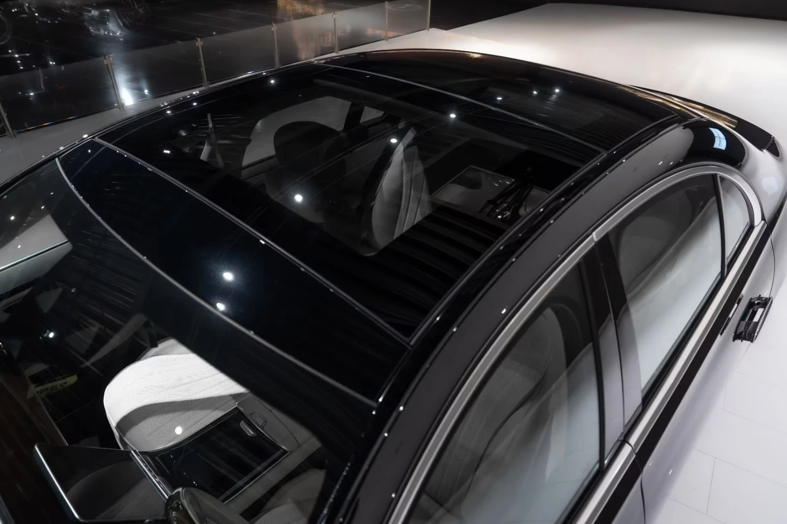 Mercedes-Benz S 350 d/LIM./286HP/AIRMATIC/BURM/PANO/MBEAM/CARPLAY/500f - изображение 8