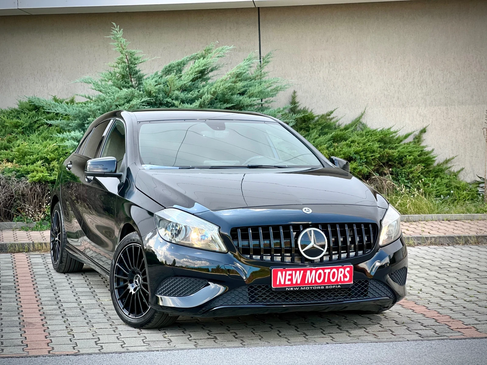 Mercedes-Benz A 220 Автоматик Лизинг през уникредит по 380 лева - изображение 3