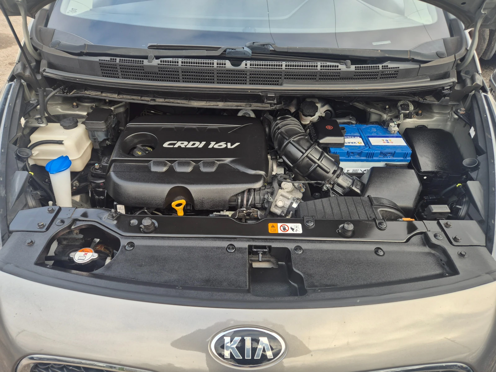 Kia Carens 1.7CRDI/7  | Mobile.bg   17