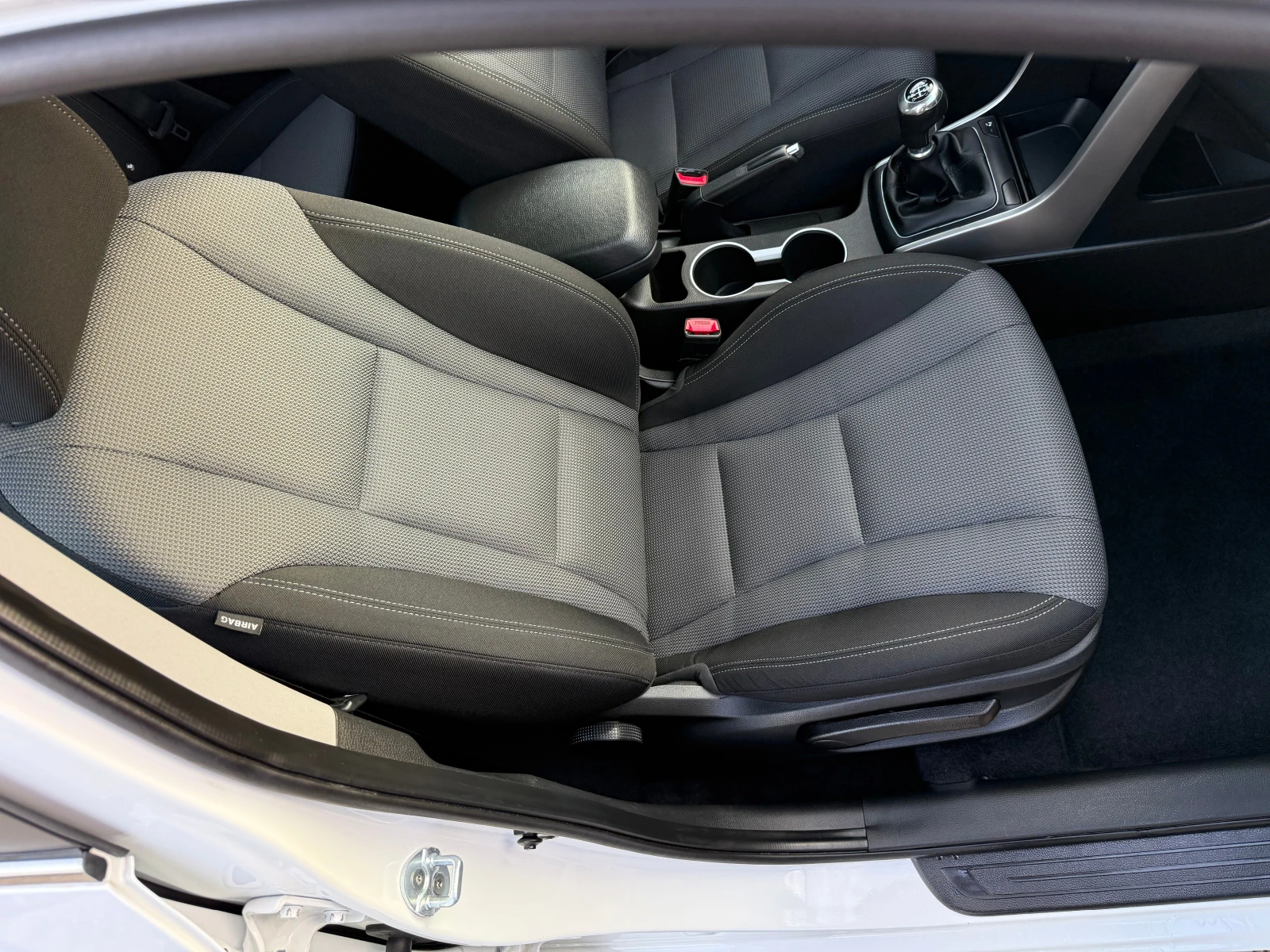 Hyundai I30 1.4i | Mobile.bg � ����������� 15