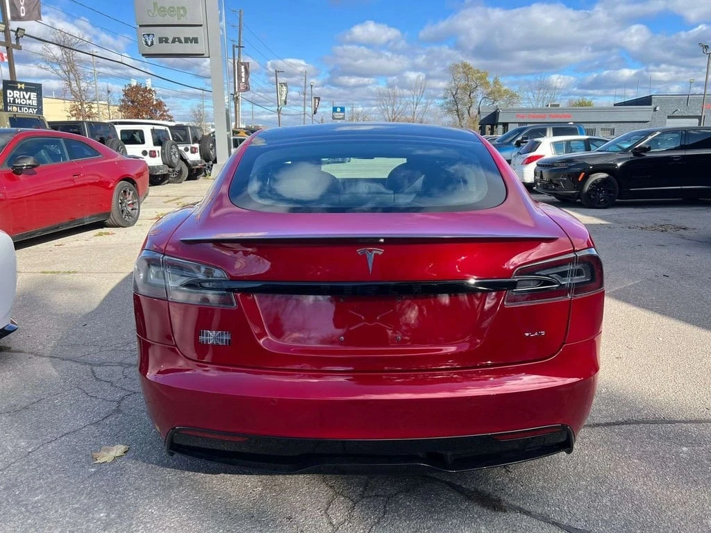 Tesla Model S Plaid CARFAX - изображение 6