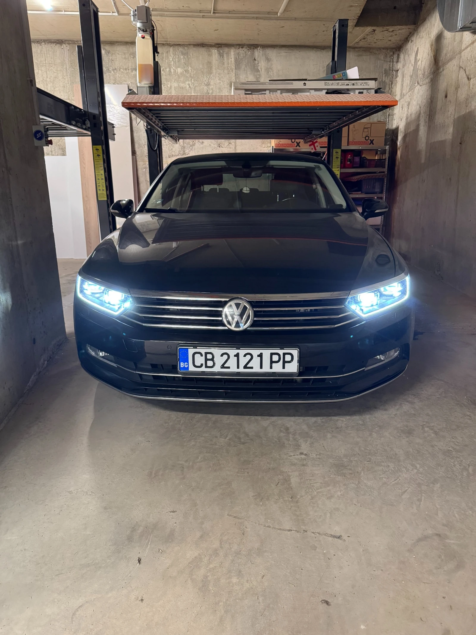 VW Passat B8 Highline, 112k, 1.8 TSI BlueMotion, снимка 2 - Автомобили и джипове - 53625752