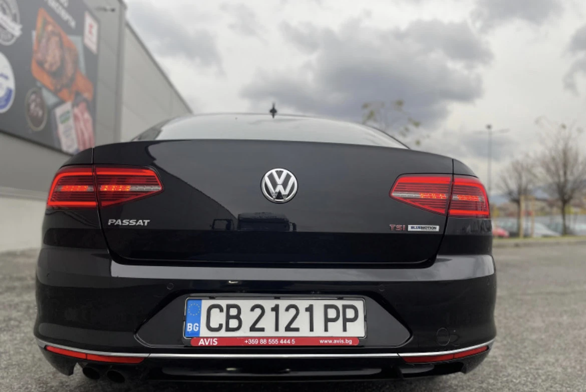 VW Passat B8 Highline, 112k, 1.8 TSI BlueMotion, снимка 6 - Автомобили и джипове - 53625752