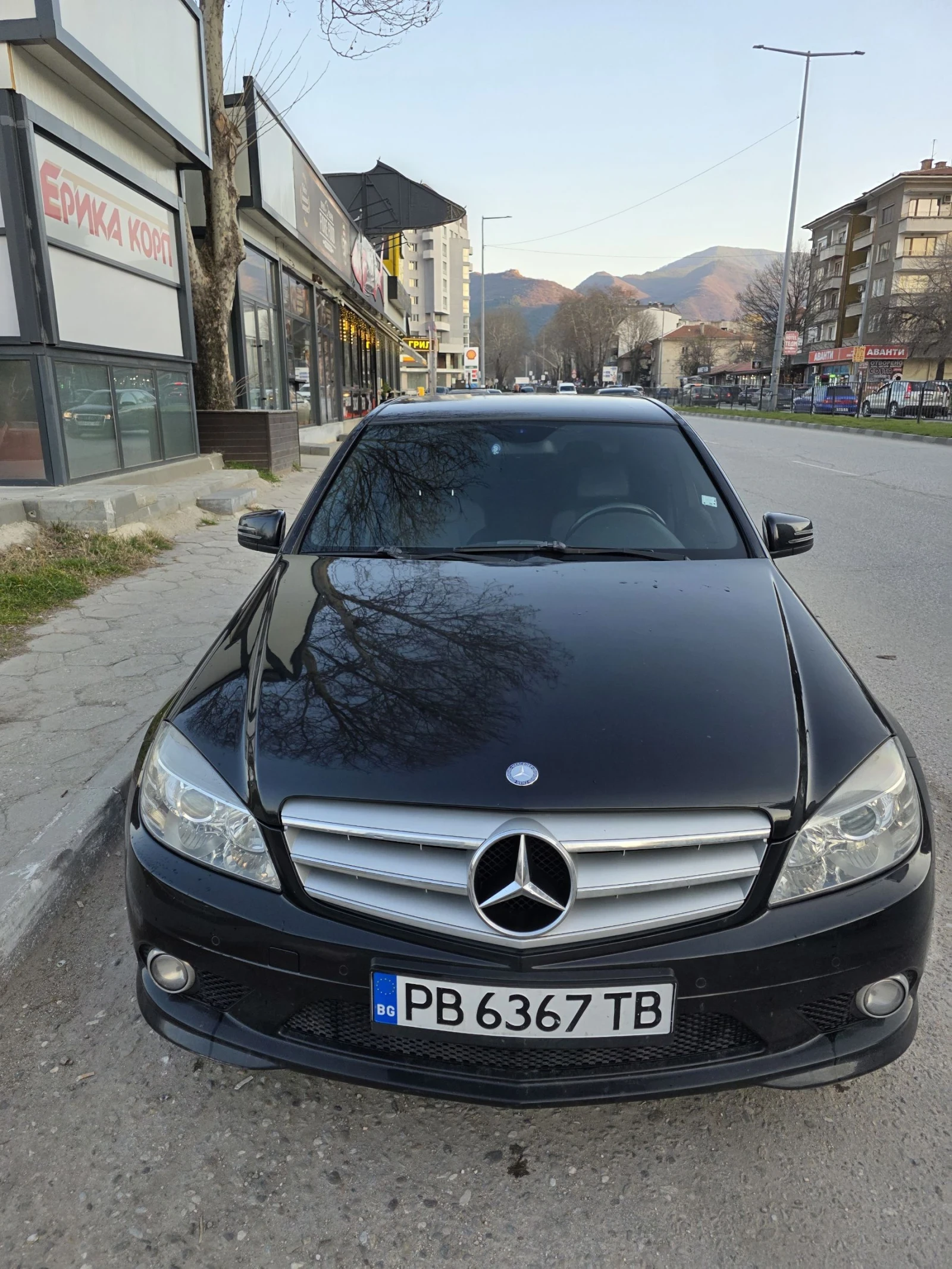 Mercedes-Benz C 220