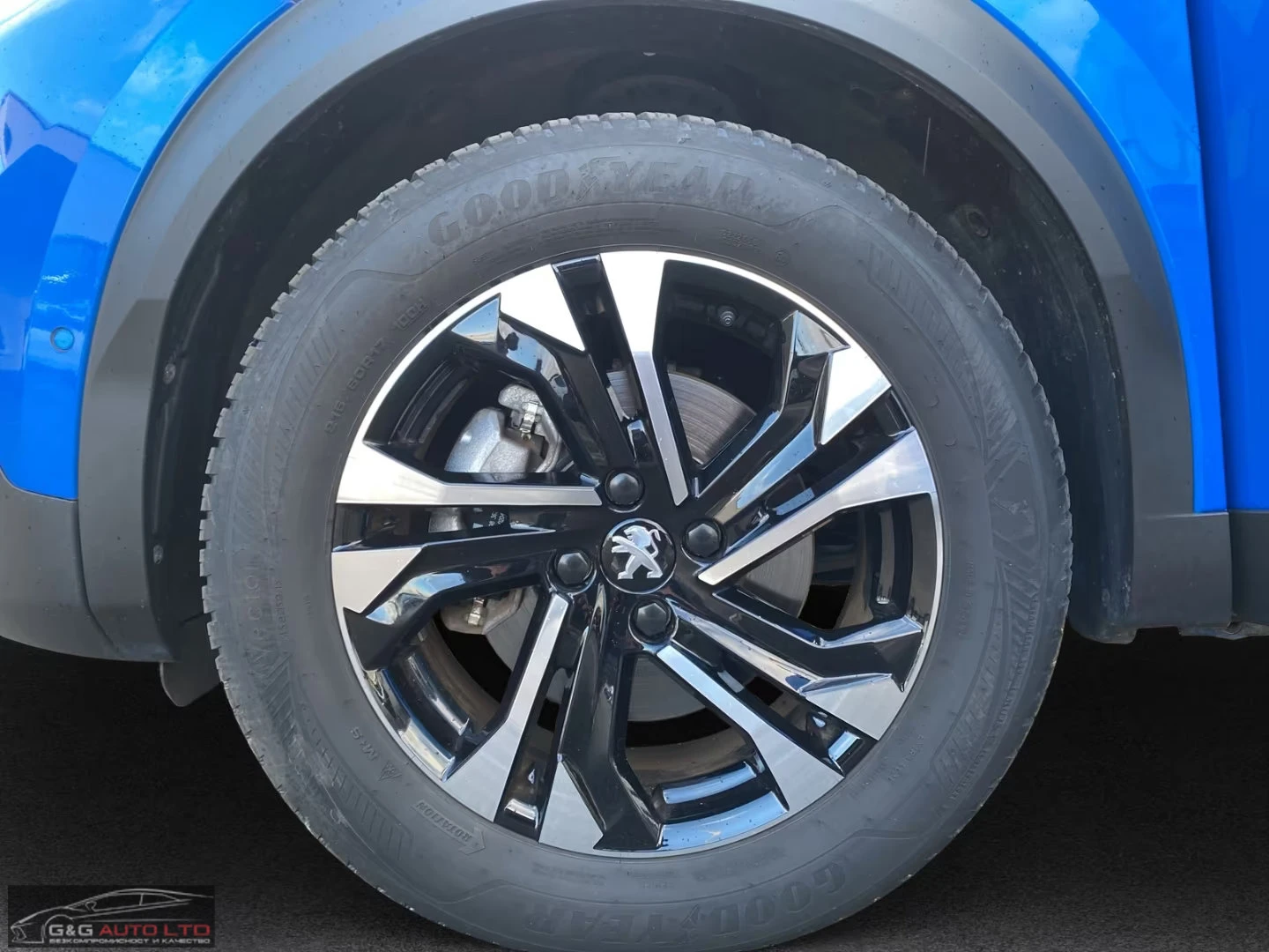 Peugeot 2008 e-GT/136HP/FACELIFT/CAM/CPLAY/DIGI/LED/NAVI/257q, снимка 13 - Автомобили и джипове - 54426913