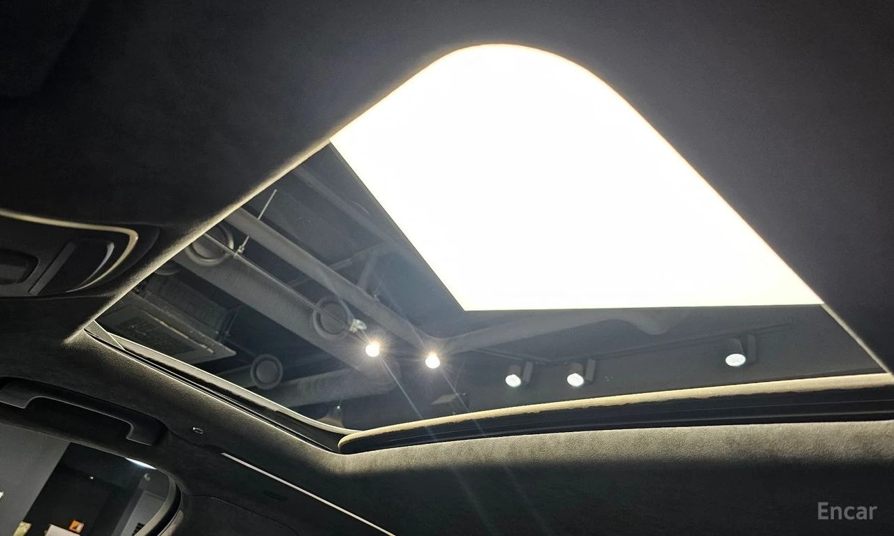 Audi S8 FULL* LED* ДИСТРОНИК* ОБДУХВАНЕ* 360КАМЕРА* , снимка 15 - Автомобили и джипове - 54485275