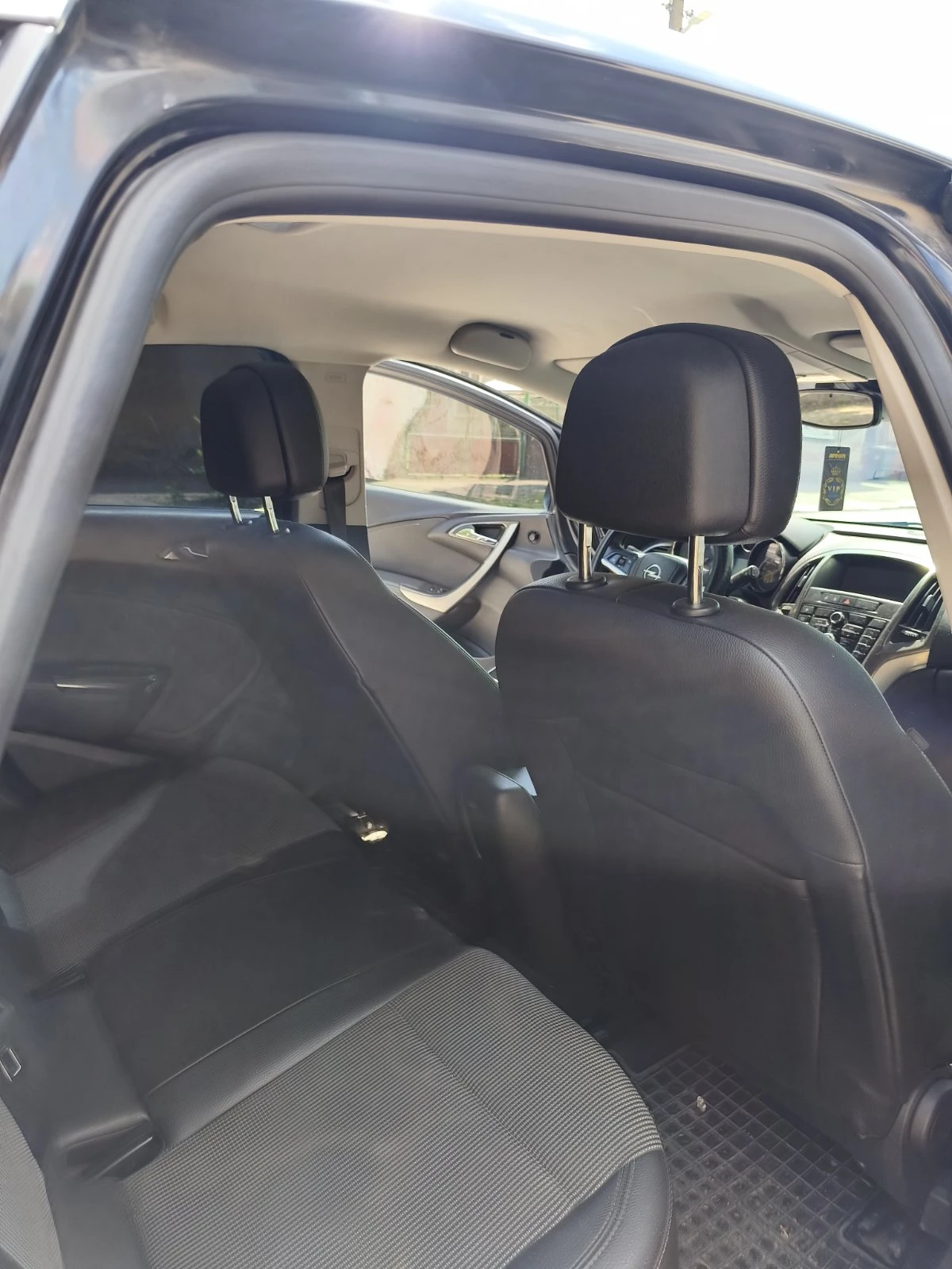 Opel Astra J, снимка 15 - Автомобили и джипове - 54791544