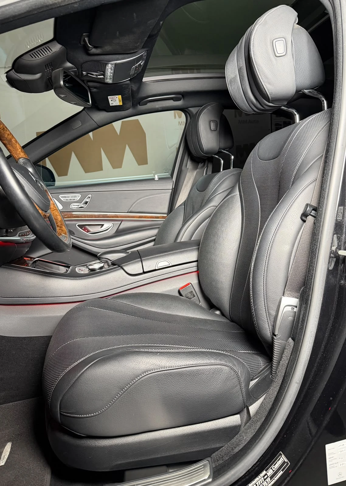 Mercedes-Benz S 500 4Matic* Burmester* Pano* Distronic* 360* Keyless, снимка 8 - Автомобили и джипове - 55640454