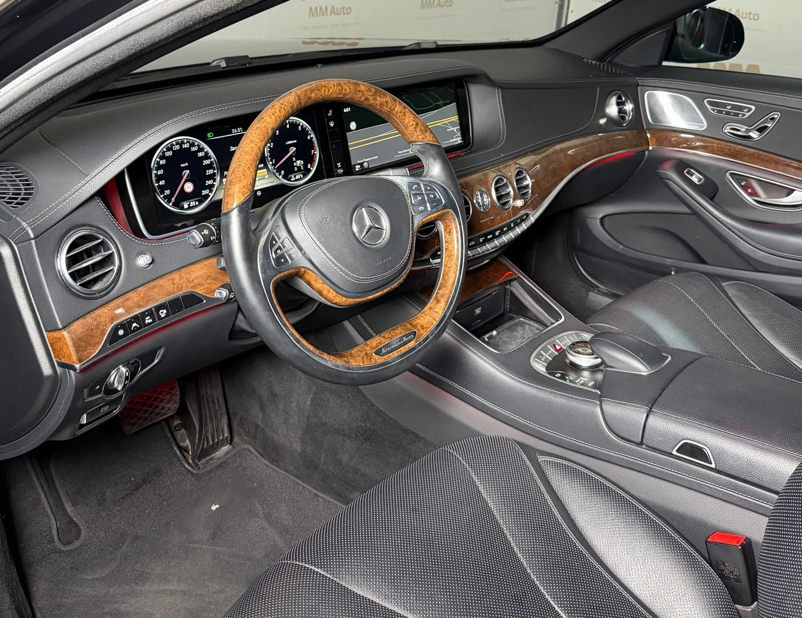 Mercedes-Benz S 500 4Matic* Burmester* Pano* Distronic* 360* Keyless, снимка 7 - Автомобили и джипове - 55640454
