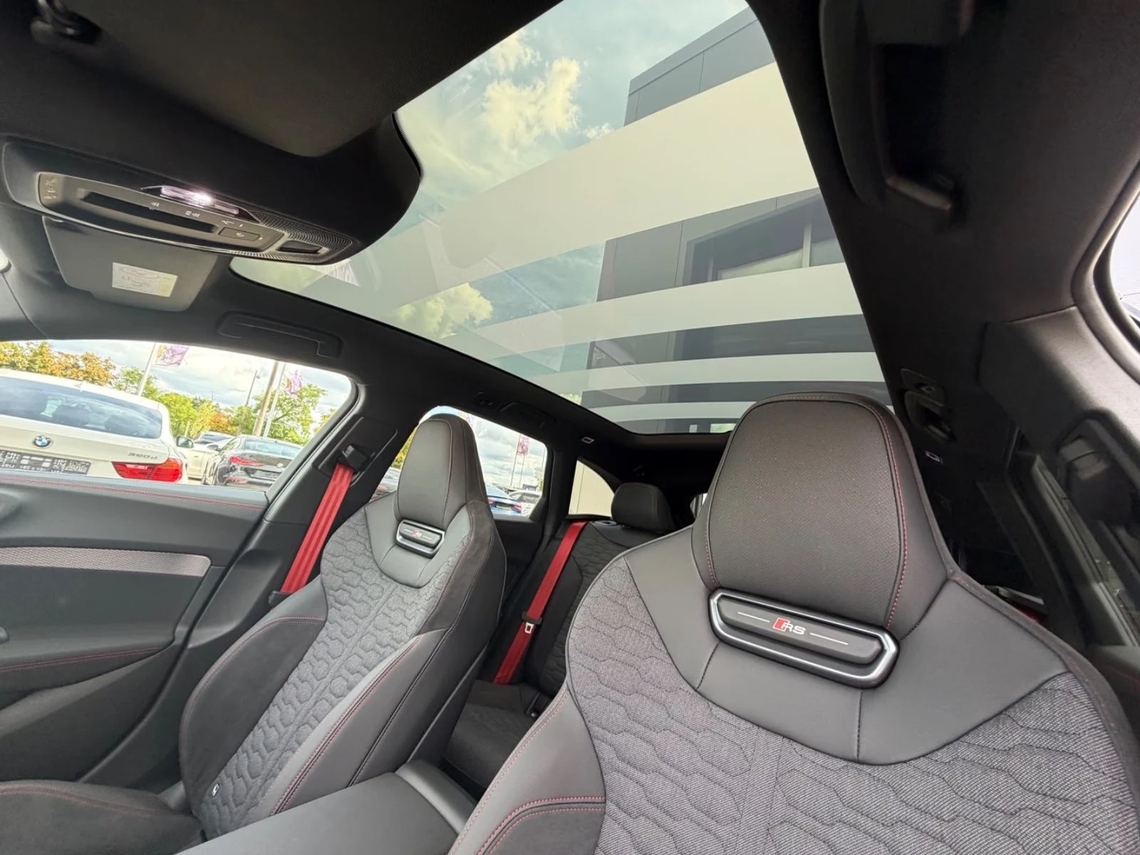 Audi Rs5 AVANT / TECH PRO / MATRIX / B&O / PANO / HUD / 360, снимка 7 - Автомобили и джипове - 56225617