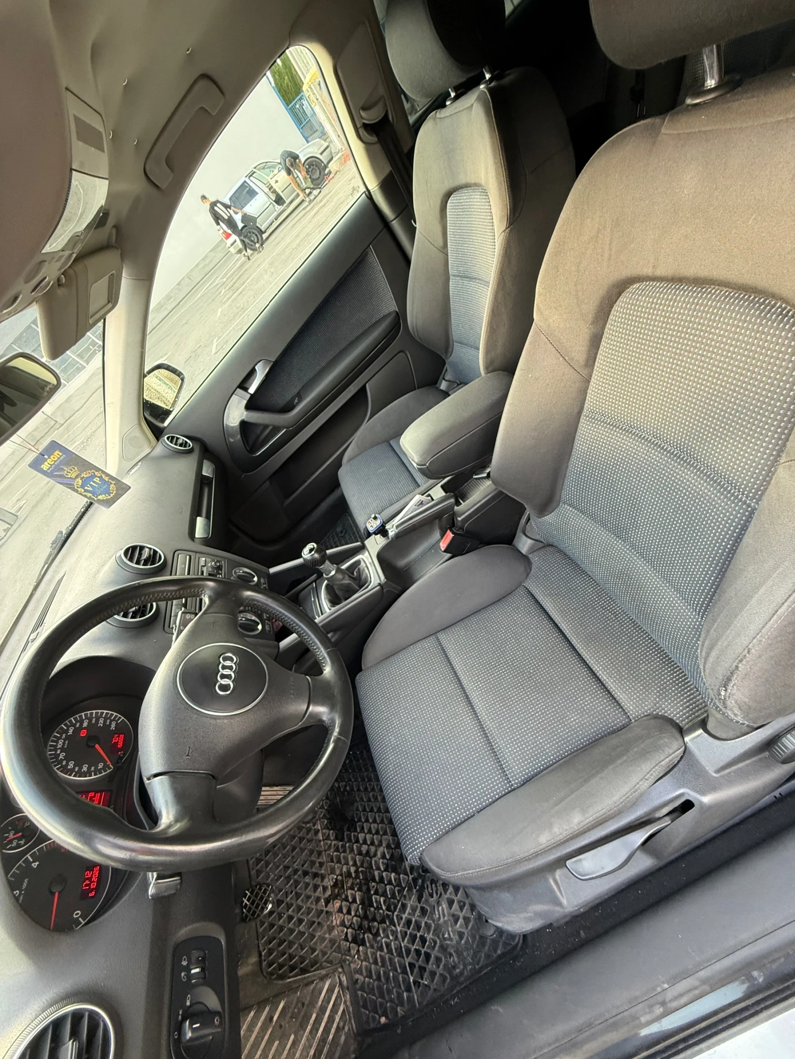 Audi A3 2.0TDI, снимка 8 - Автомобили и джипове - 56377656