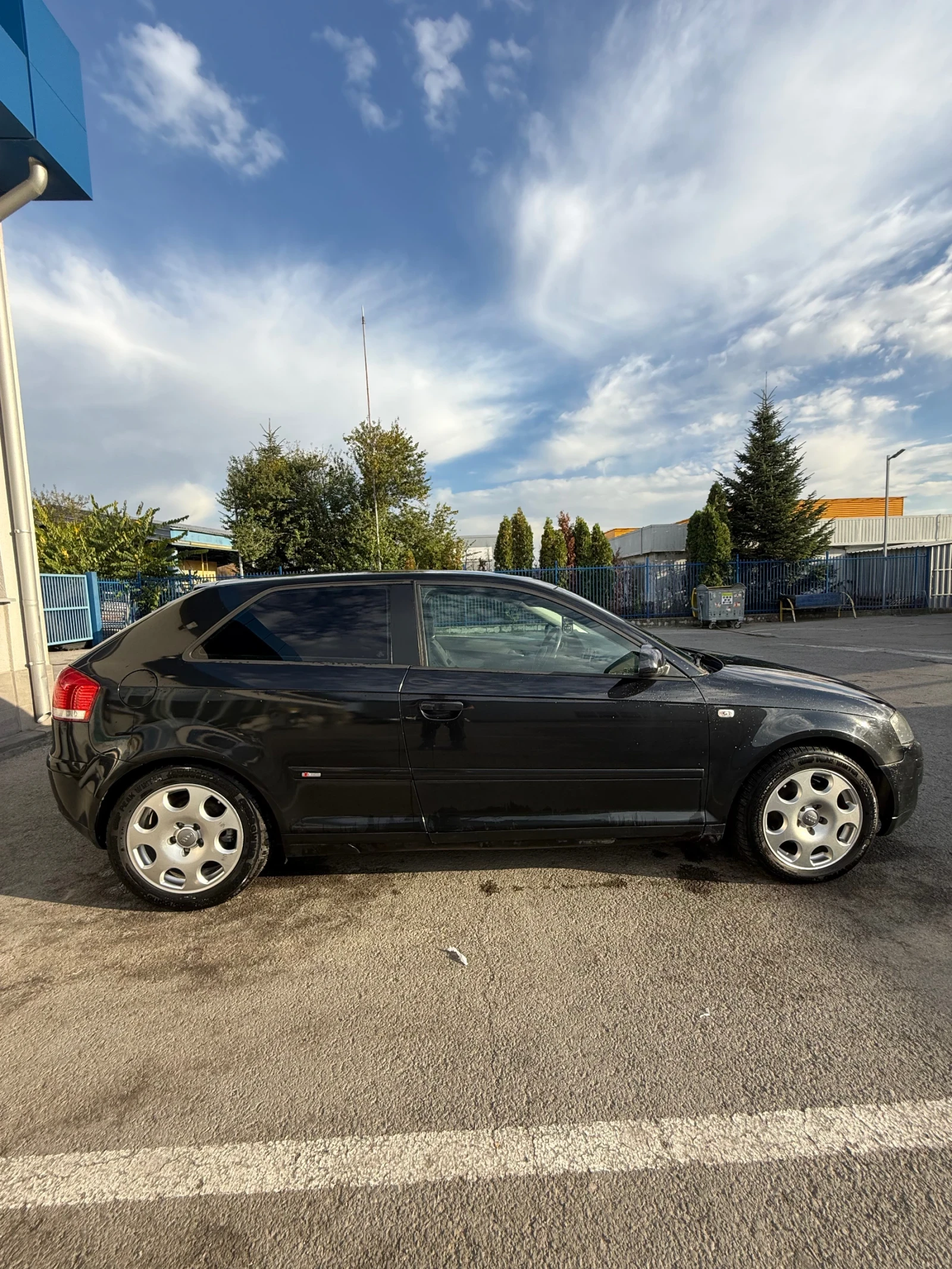 Audi A3 2.0TDI, снимка 4 - Автомобили и джипове - 56377656