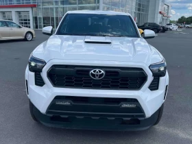 Toyota Tacoma * 4x4 Double Cab Auto * CARFAX * ЦЕНА ДО БГ, снимка 2