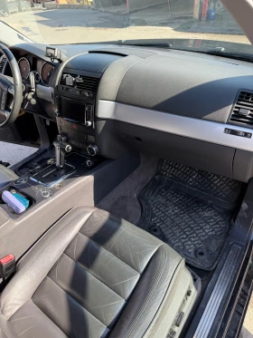 VW Touareg 7L, 4.2 бензин, снимка 12