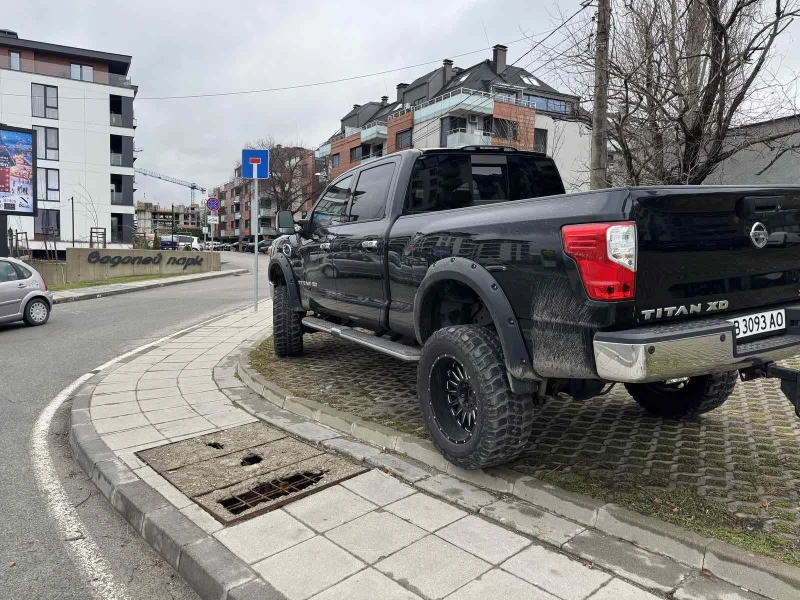 Nissan Titan crew cab XD    SL4X4, снимка 7 - Автомобили и джипове - 48197022