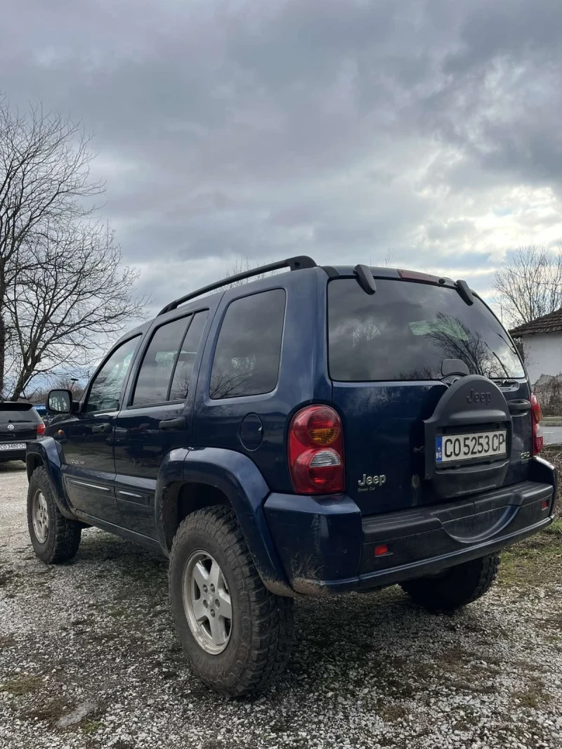 Jeep Cherokee, снимка 3 - Автомобили и джипове - 48320752