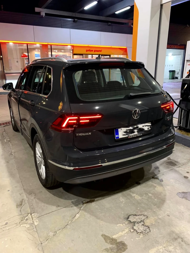 VW Tiguan, снимка 4 - Автомобили и джипове - 48523547