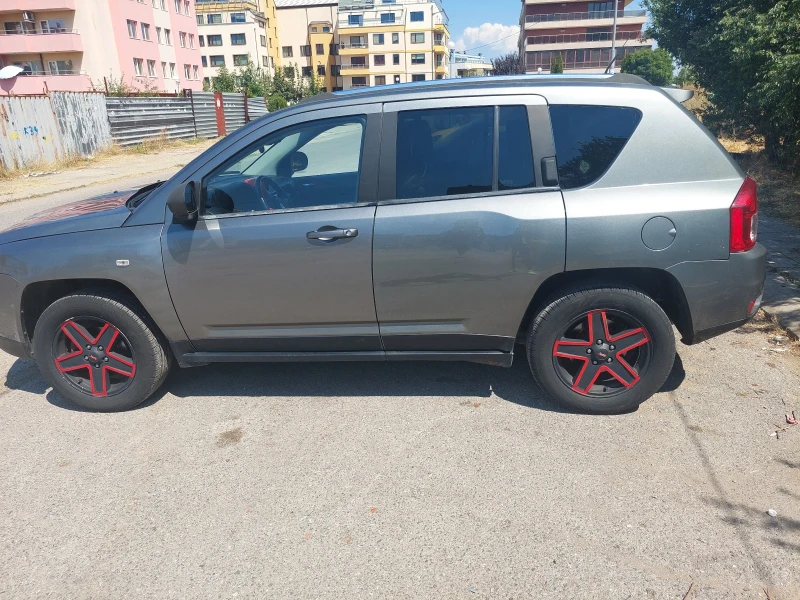 Jeep Compass, снимка 8 - Автомобили и джипове - 48908080