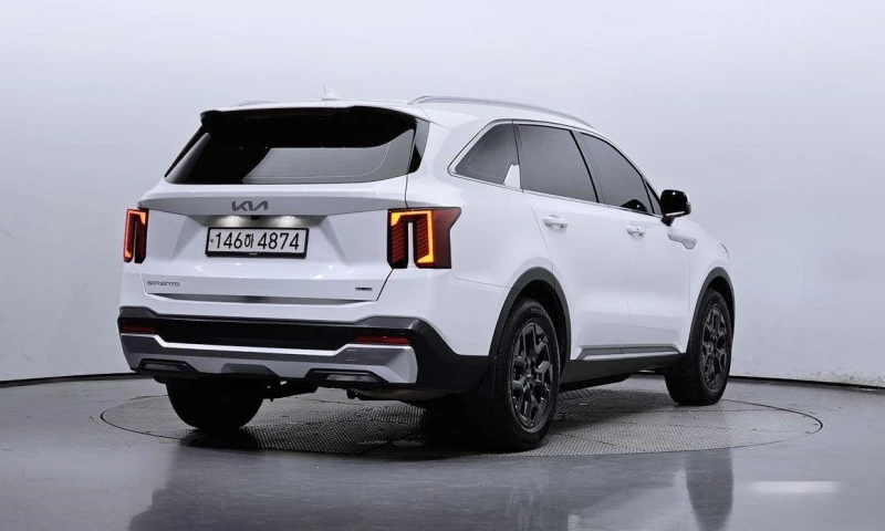 Kia Sorento HEV 1.6 2WD Prestige * НАЙ-ДОБРА ЦЕНА В БЪЛГАРИЯ* , снимка 2 - Автомобили и джипове - 52109540