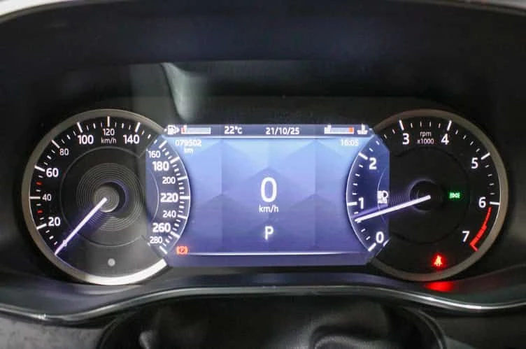 Jaguar F-PACE * R Dynamic S * ПРЕДСТАВИТЕЛСТВО * ПОДГРЕВИ * CARP, снимка 8 - Автомобили и джипове - 54021153