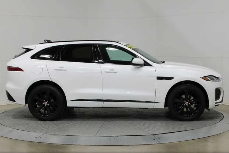 Jaguar F-PACE * R Dynamic S * ПРЕДСТАВИТЕЛСТВО * ПОДГРЕВИ * CARP, снимка 3 - Автомобили и джипове - 54021153