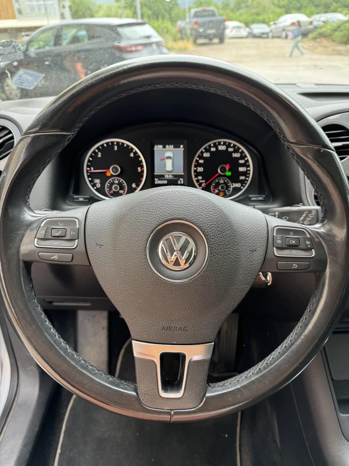 VW Tiguan  - изображение 5