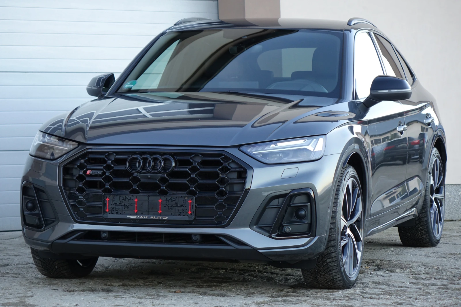 Audi SQ5  3XS-LINE* CARBON* RS* DIGITAL OLED LIGHT* B&O* 36 - изображение 5