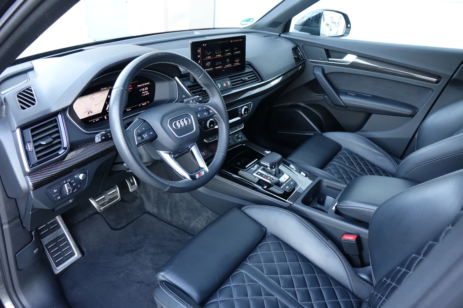 Audi SQ5  3XS-LINE* CARBON* RS* DIGITAL OLED LIGHT* B&O* 36 - изображение 10