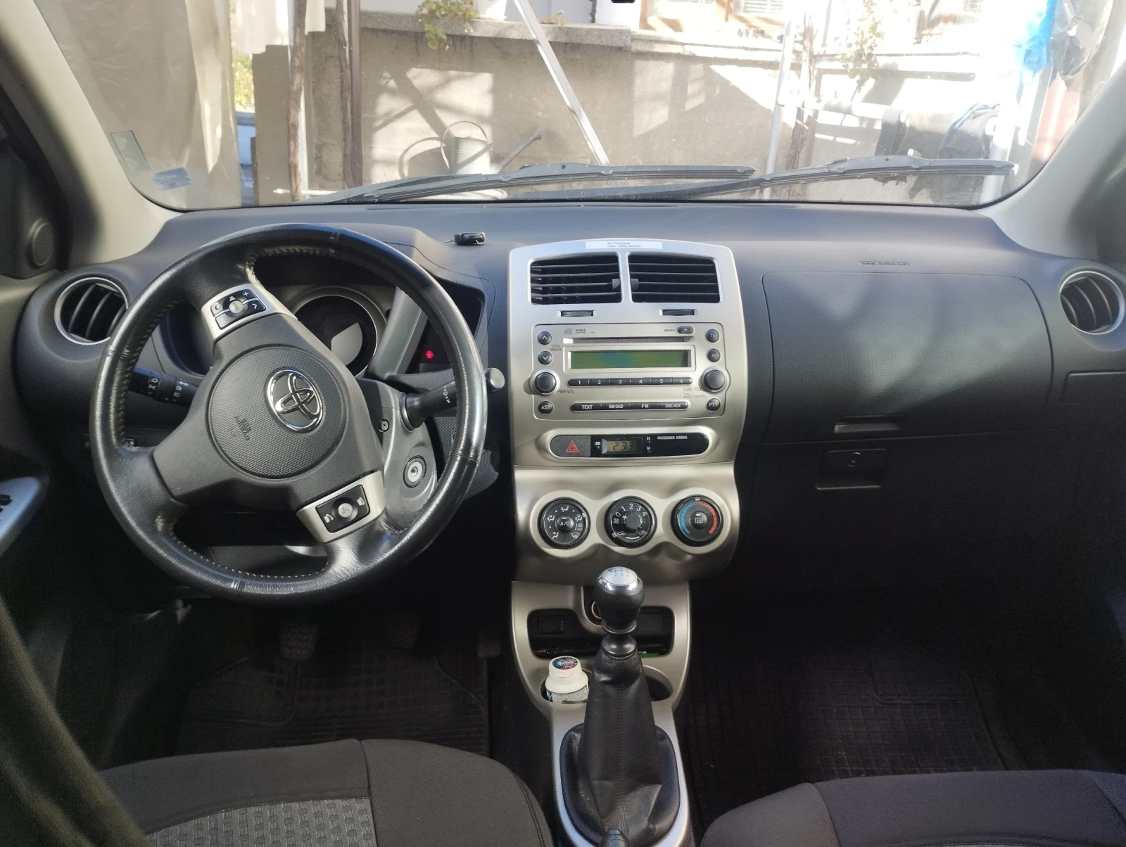 Toyota Urban Cruiser  - изображение 3