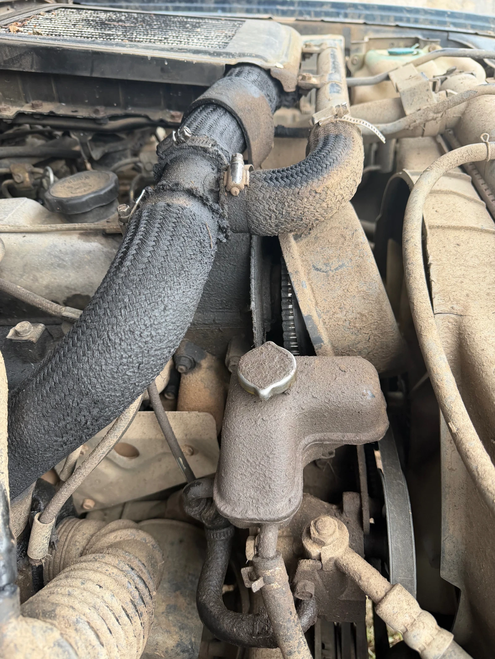 Hyundai Galloper, снимка 8 - Автомобили и джипове - 53742090