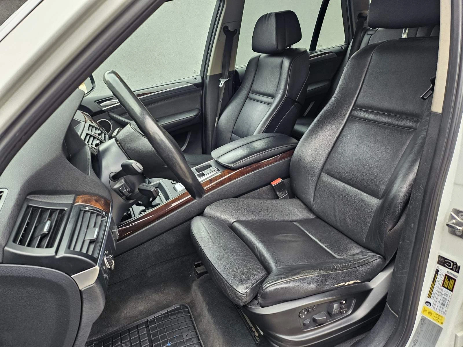 BMW X5 4.8i XDRIVE ГАЗОВА УРЕДБА - изображение 10