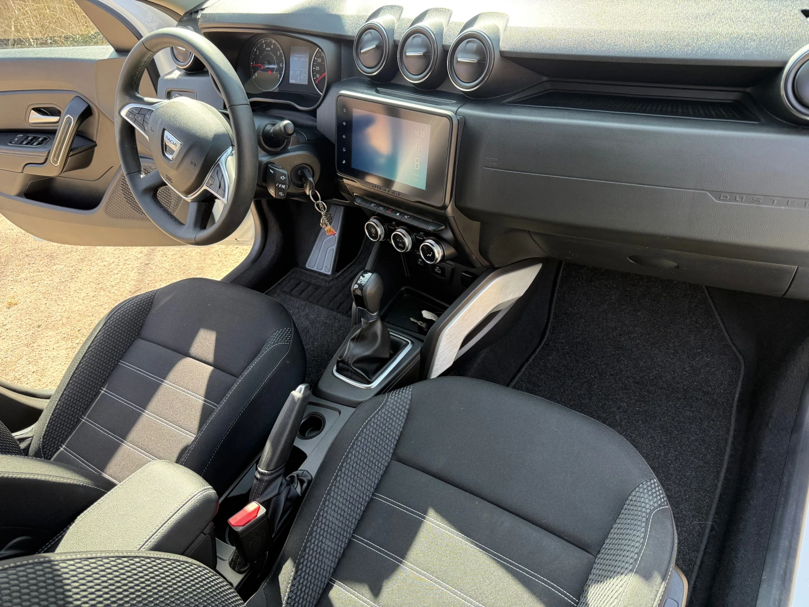 Dacia Duster АВТОМАТИК , снимка 12 - Автомобили и джипове - 53758731