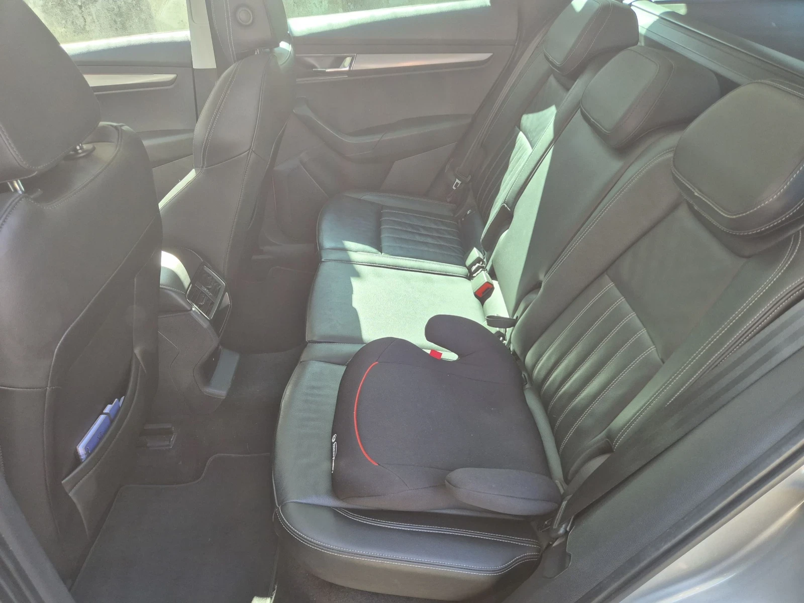 Skoda Karoq, снимка 5 - Автомобили и джипове - 53866058