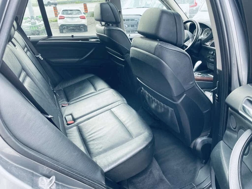 BMW X5 * All wheel Drive 4dr 35d * CARFAX * ЦЕНА ДО БГ, снимка 13 - Автомобили и джипове - 54961670