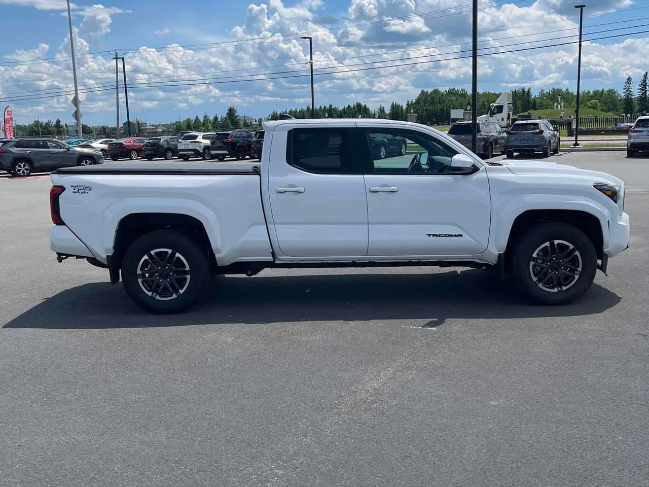 Toyota Tacoma * 4x4 Double Cab Auto * CARFAX * ЦЕНА ДО БГ, снимка 4 - Автомобили и джипове - 55143579