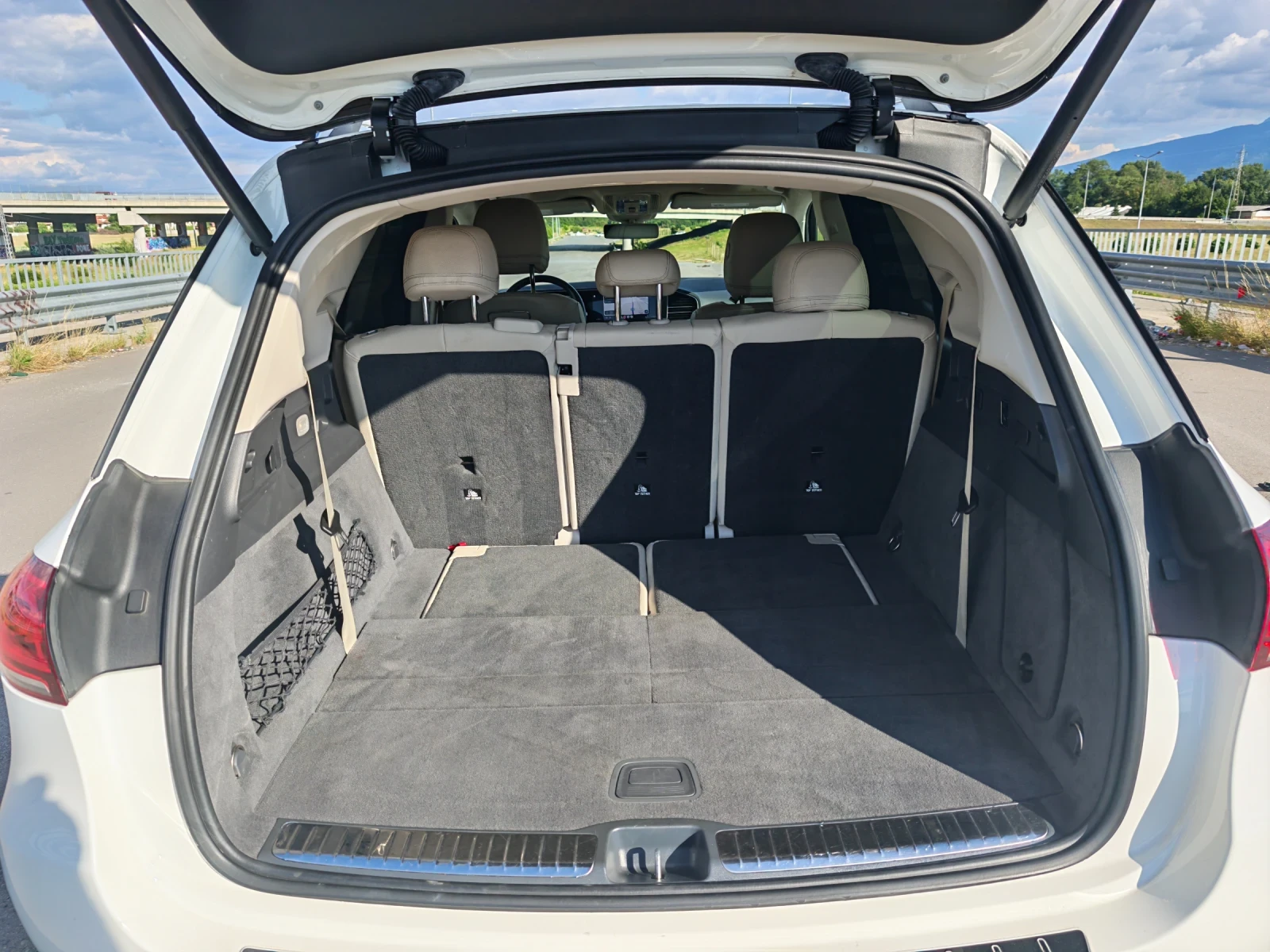 Mercedes-Benz GLE 350 4 MATIC, CAM/360, снимка 13 - Автомобили и джипове - 55282932