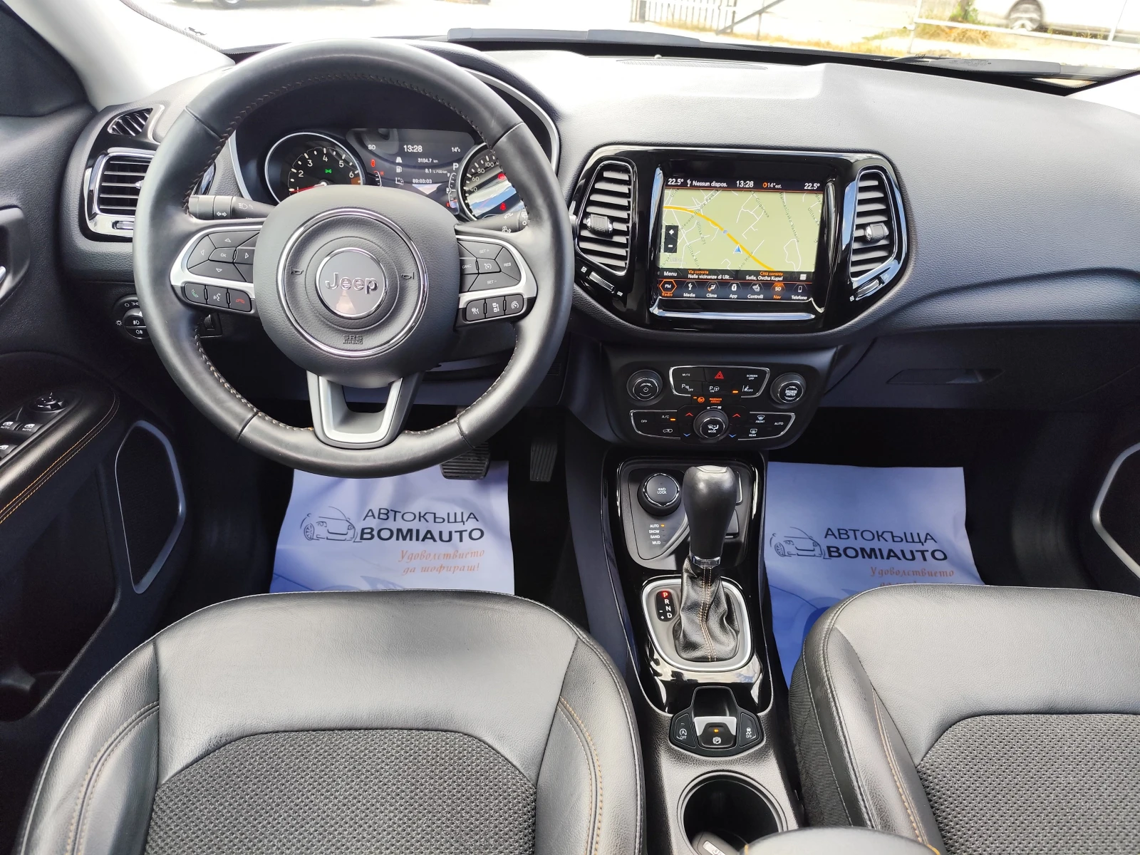 Jeep Compass 1.4i Turbo MULTIAIR 4X4 AUTO/97000KM/ПОДГРЕВ/KOЖА, снимка 8 - Автомобили и джипове - 56178846