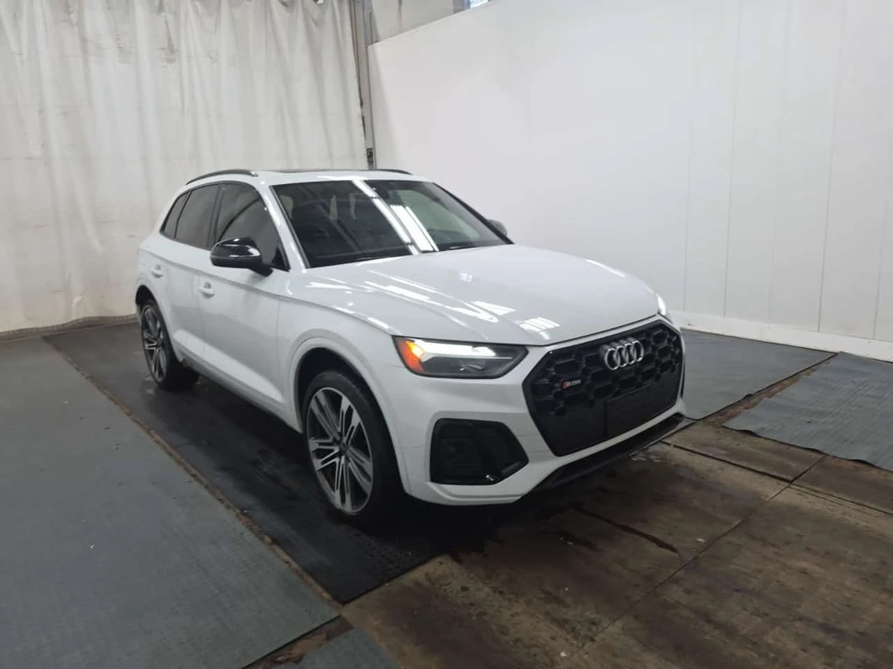 Audi SQ5 / FULL DIGITAL / 2 KEYS / PANORAMIC ROOF | Mobile.bg � ����������� 3
